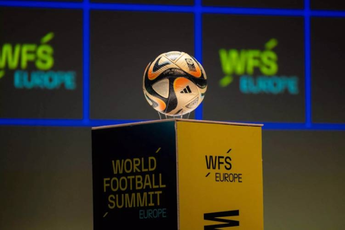 Le "World Football Summit Rabat 2025" se penche sur les défis du sport en relation avec l'économie et la technologie