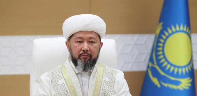 El gran muftí de Kazajstán elogia el papel de "liderazgo" que desempeña Marruecos en la lucha contra el extremismo religioso