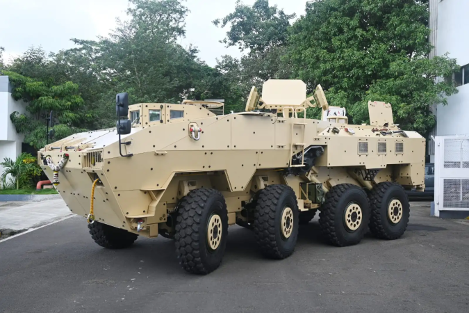 Inaugurada en Berrechid la fábrica de vehículos blindados de combate WhAP 8x8