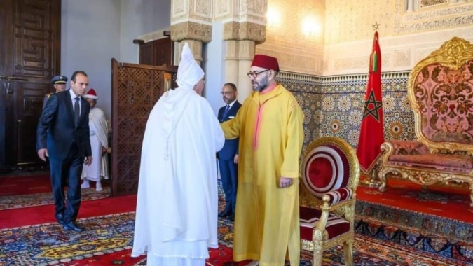 SM el Rey recibe a los nuevos walis y gobernadores nombrados a nivel de la Administración territorial