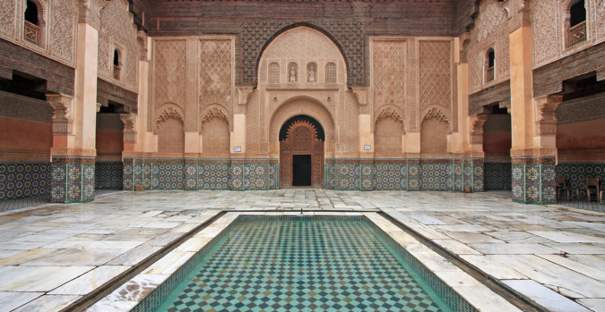 Marrakech: la Médersa Ben Youssef, un monument historique qui reflète la richesse du patrimoine architectural marocain