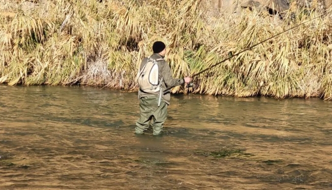 افتتاح موسم الصيد بالمياه البرية 2026-2027 