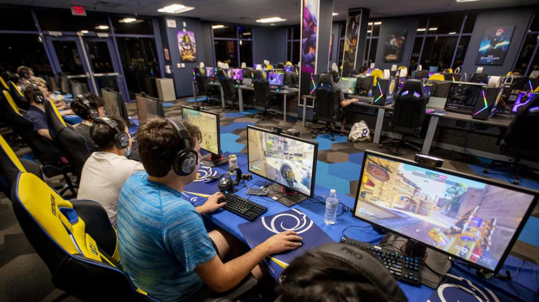 gaming_4.png gaming_4.png