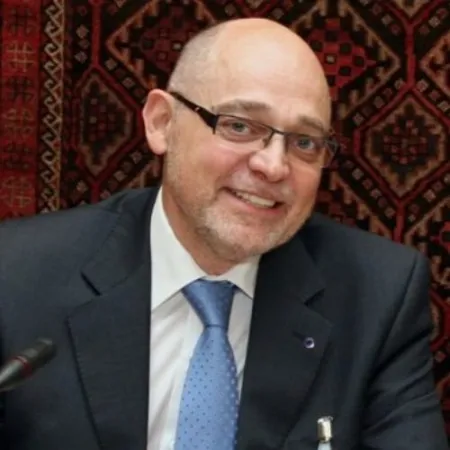 Bordeaux Conference Showcases Jean-Marie Heydt’s Book on Moroccan Sahara