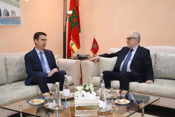 Govt. Secretary General Holds Talks with Spanish Ambassador to Morocco
