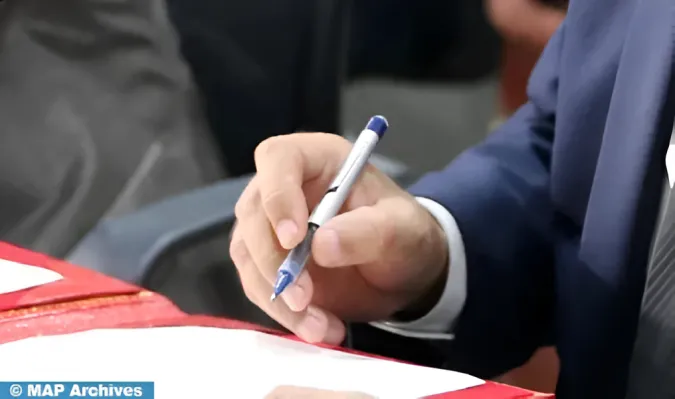 توقيع اتفاقية شراكة بالرباط بشأن تدبير وصرف المنح لفائدة متدربي التكوين المهني