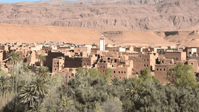 الرشيدية.. توزيع الجوائز على الفائزين في الدورة الرابعة للمسابقة الجهوية للفنانين التشكيليين الشباب 