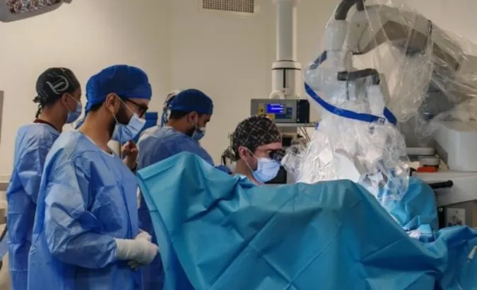 المركز الاستشفائي الجامعي محمد السادس بأكادير ينجح في أول عملية ترميم للإحليل باستعمال الجراحة المجهرية على الصعيد الوطني