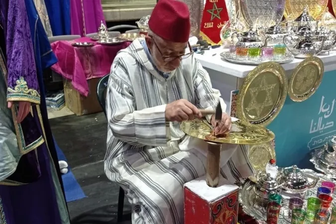 فاس: معرض للصناعة التقليدية الفنية يحتفي بحوارات المغرب مع إفريقيا