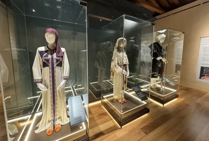 Granada: Un espacio amazigh permanente inaugurado en la Alhambra