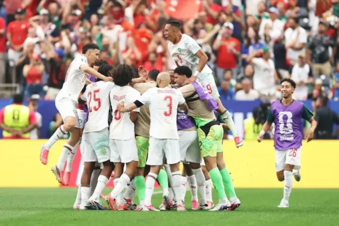Las actuaciones del fútbol marroquí son fruto de la Visión ilustrada de SM el Rey