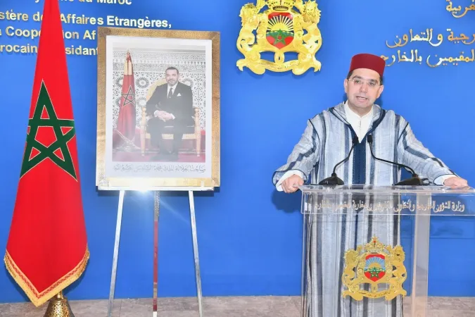 El Reino de Marruecos, cuyo Soberano preside el Comité Al-Quds, condena firmemente la ruptura del alto el fuego y la reanudación de las agresiones israelíes contra los civiles en Gaza