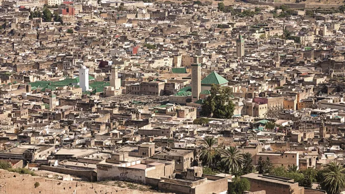 Une rencontre internationale à Fès explore les défis de l'hospitalité linguistique" à l'ère du numérique