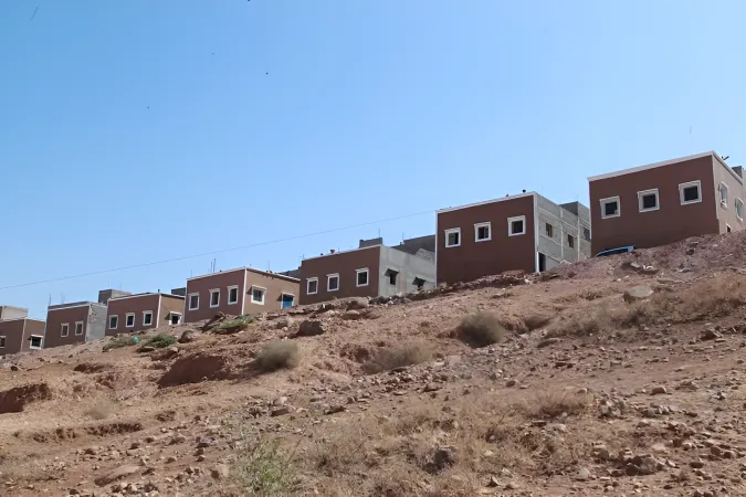 La reconstrucción de las viviendas tras el terremoto Al-Haouz entra en su fase final (responsable)