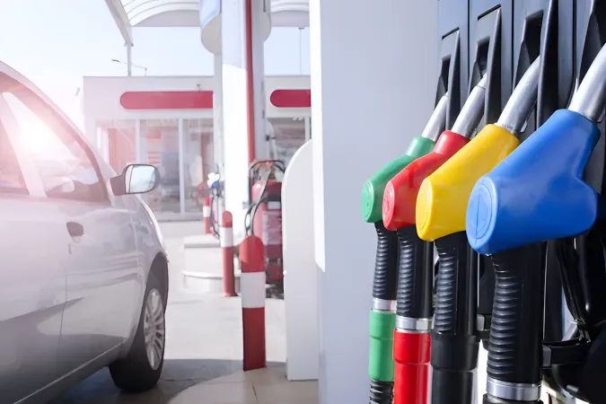 Subida de los precios de hidrocarburos: El gobierno pone en marcha una ayuda excepcional para los profesionales del transporte de mercancías y personas